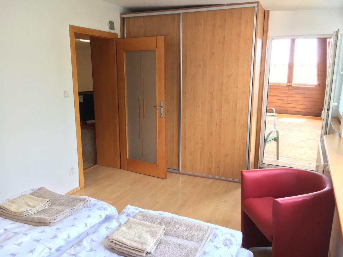 Home Veľký Slavkov المظهر الخارجي الصورة